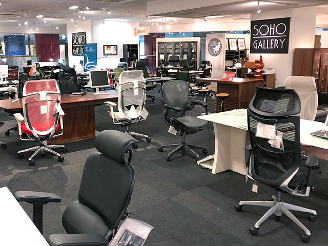 新宿ショールームワークチェア売場