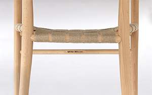 伝統工芸の技が光る天然木と銅板のコンビネーション