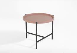 CROSS TABLE (クロス)