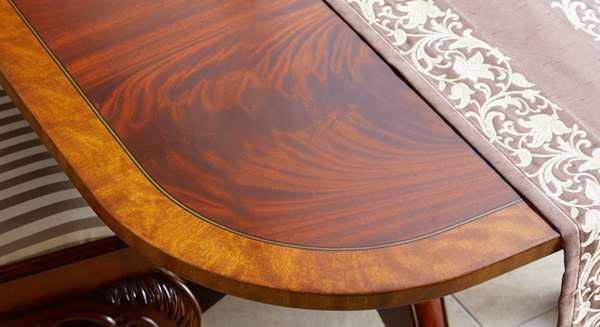 家具を仕上げる塗装