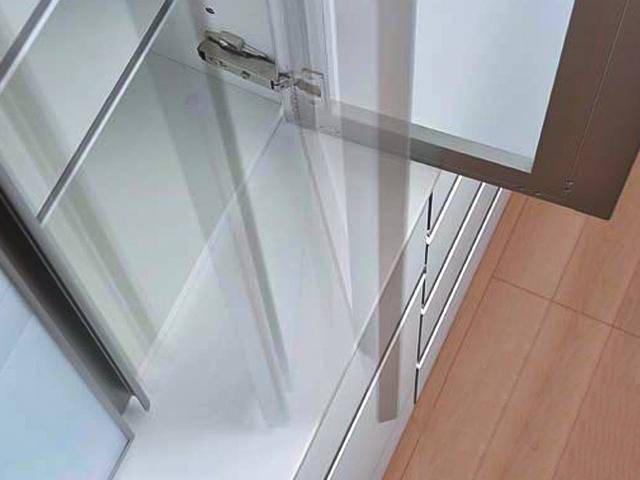 食器棚 開き戸