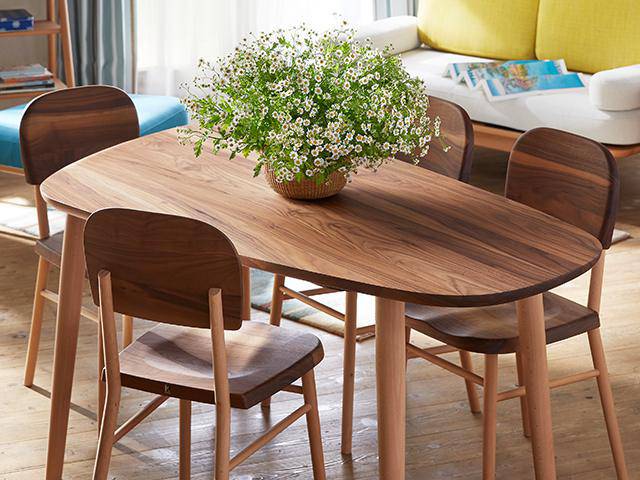 変形型ダイニングテーブル