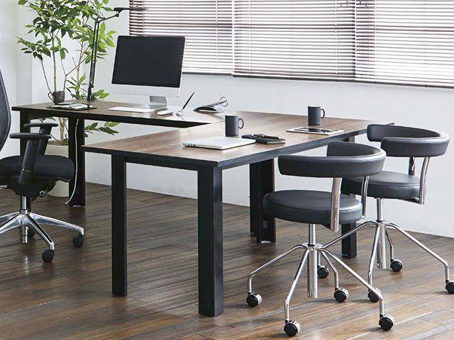 デスクのイメージ画像