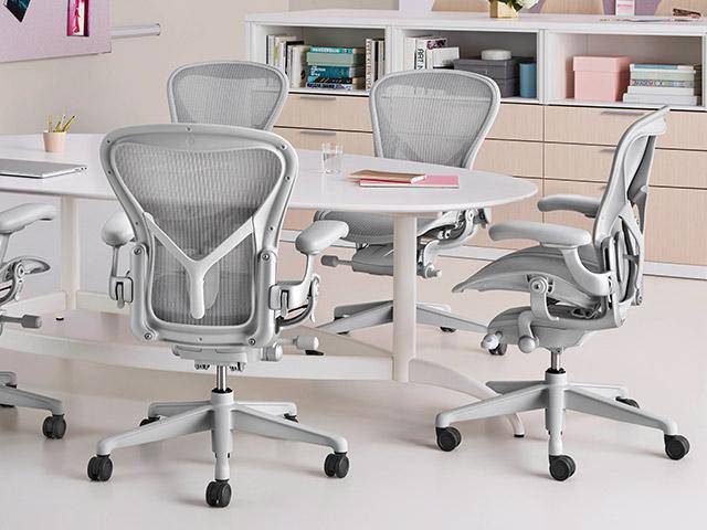 ハーマンミラー