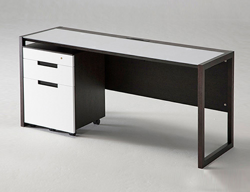 デスク「カルラ」