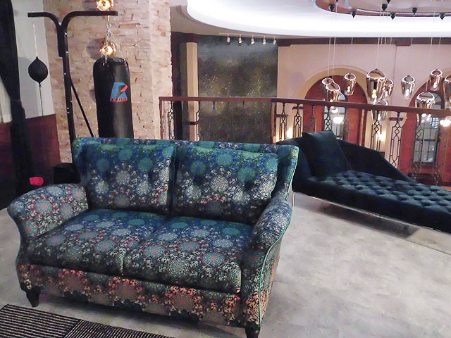 「英徳学園 食堂ラウンジ」イメージ