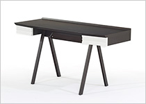 デスク「ナイン」