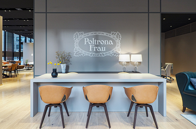 ポルトローナフラウ大阪